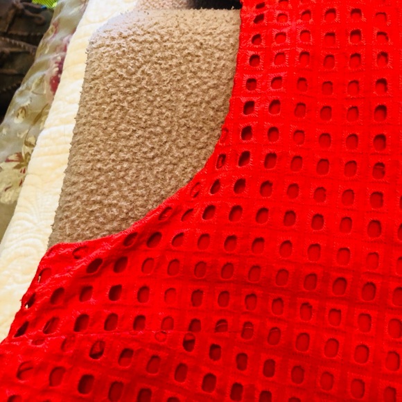 J . Crew Woman’s Size 12 Poppy Red eyelet top - Picture 5 of 15